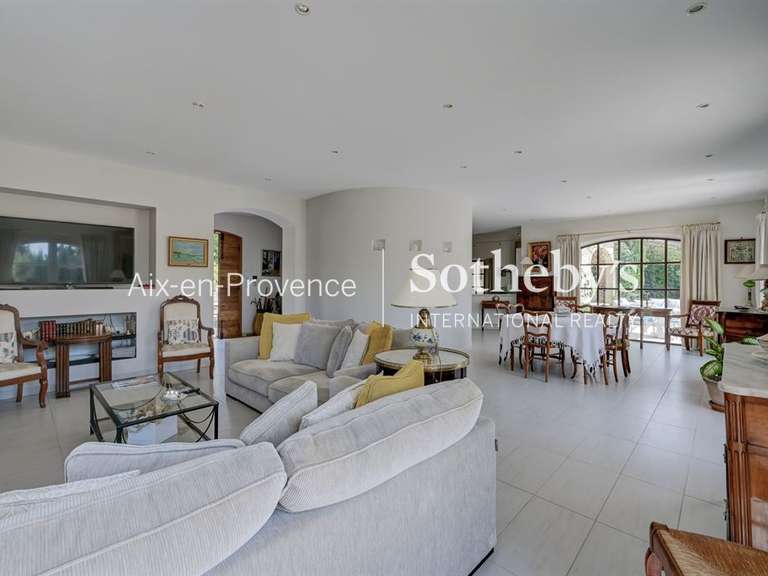 Maison Aix-en-Provence - 6 chambres - 250m²