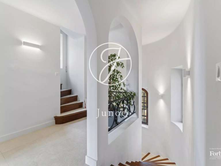 Maison Aix-en-Provence - 6 chambres - 323m²