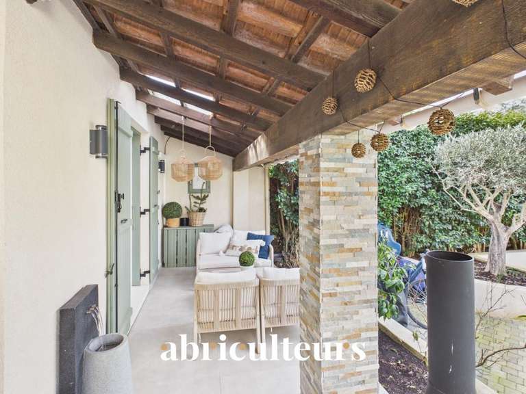 Maison Aix-en-Provence - 3 chambres - 106m²