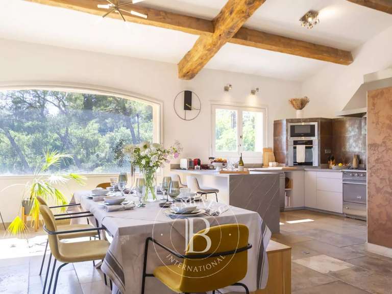 Maison Aix-en-Provence - 4 chambres - 230m²