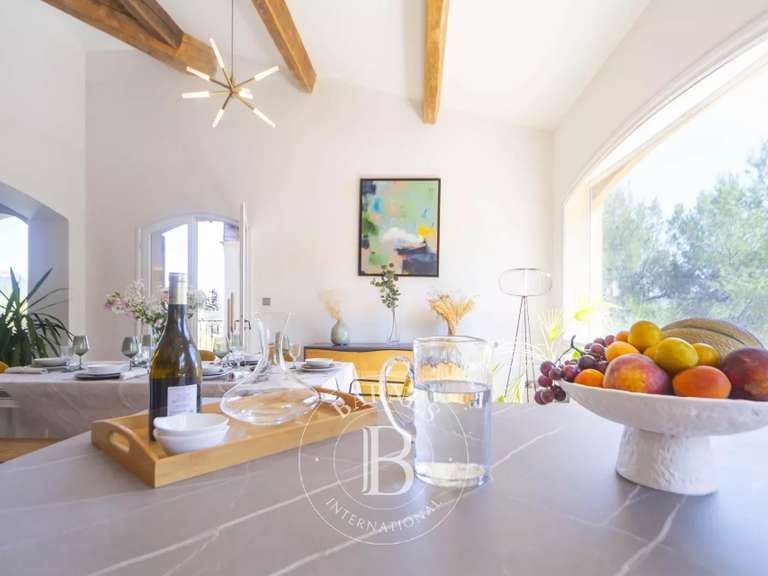 Maison Aix-en-Provence - 4 chambres - 230m²
