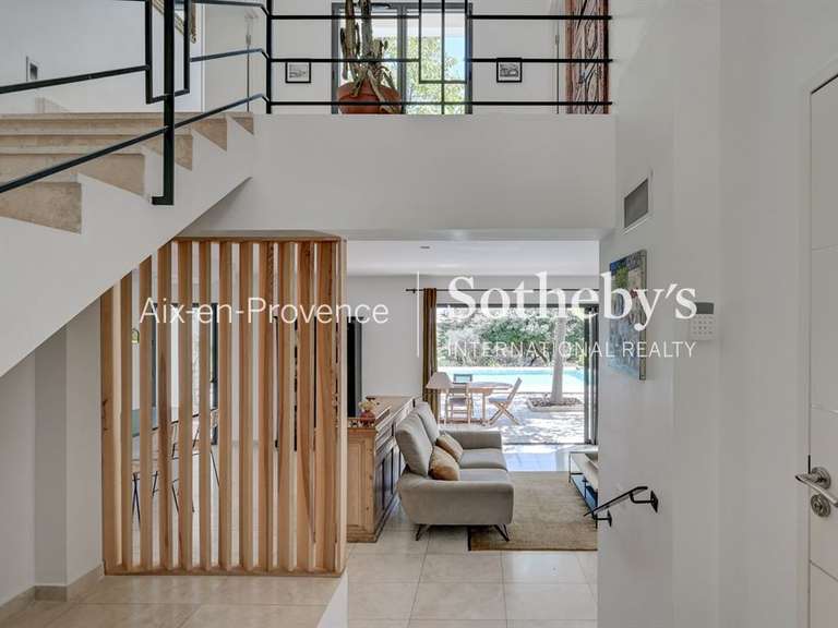 Maison Aix-en-Provence - 5 chambres - 210m²