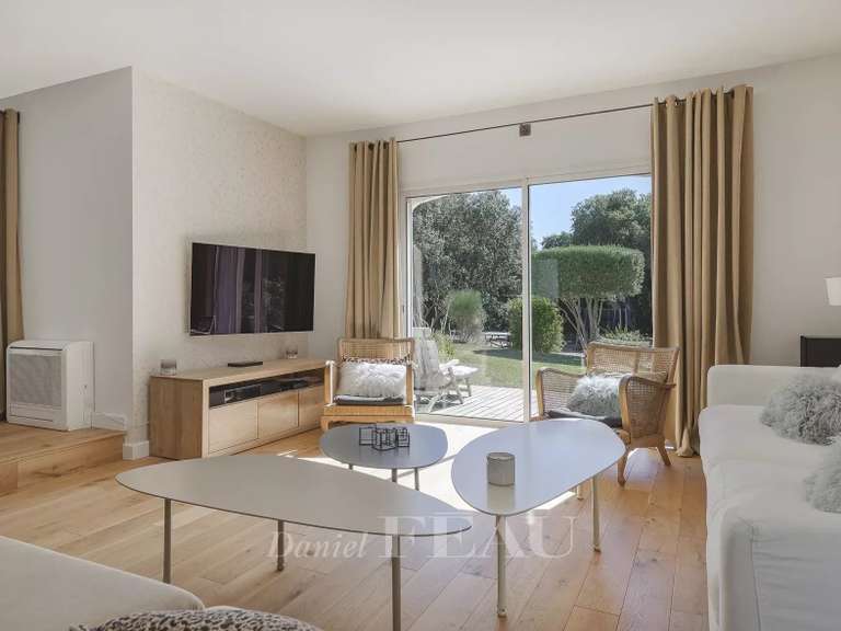 Maison Aix-en-Provence - 6 chambres - 216m²