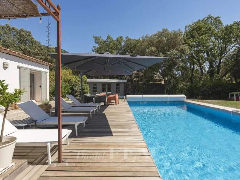Maison Aix-en-Provence - 6 chambres - 216m²