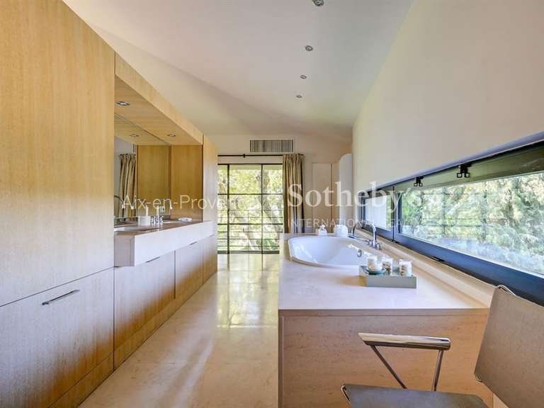 Maison Aix-en-Provence - 6 chambres - 1025m²