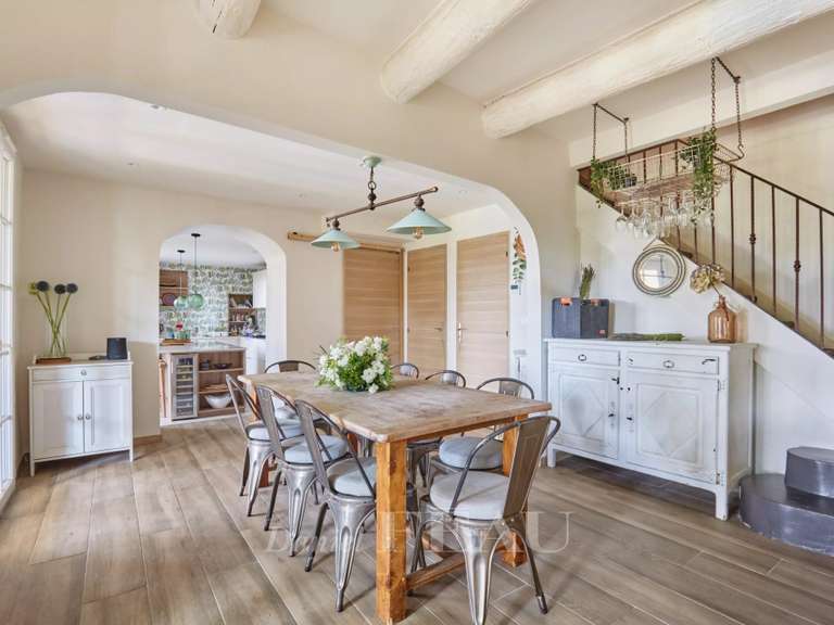 Maison Aix-en-Provence - 4 chambres - 184m²