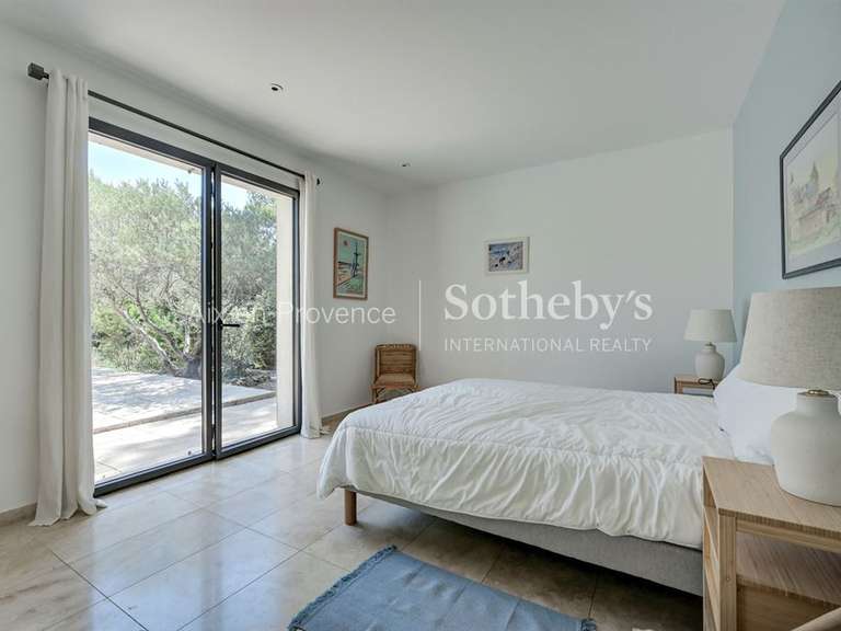 Maison Aix-en-Provence - 4 chambres - 210m²