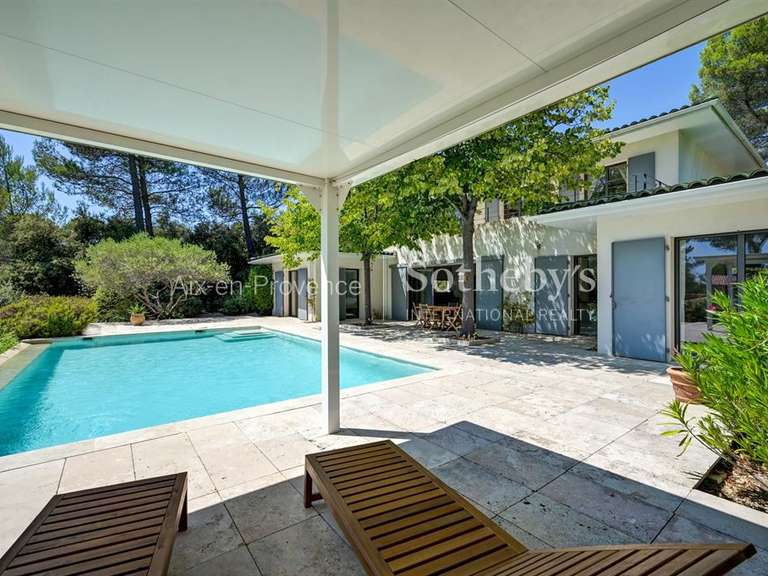 Maison Aix-en-Provence - 4 chambres - 210m²