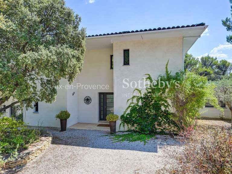 Maison Aix-en-Provence - 4 chambres - 210m²