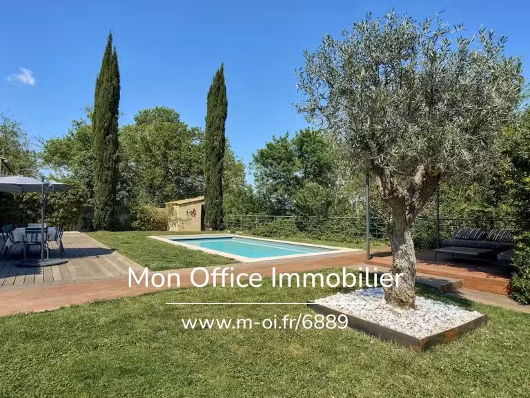 Maison Aix-en-Provence - 4 chambres - 200m²