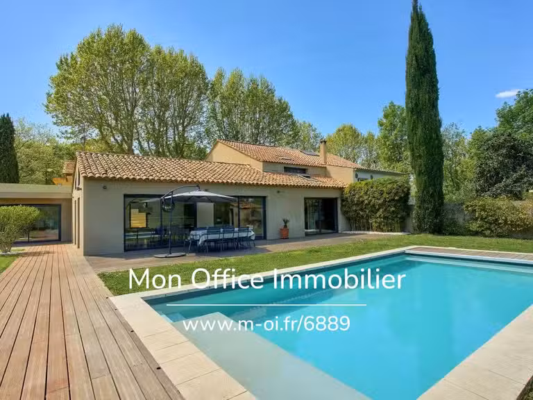 Maison Aix-en-Provence - 4 chambres - 200m²