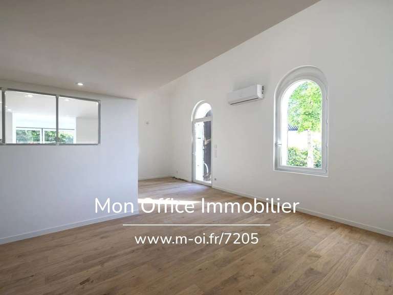 Maison Aix-en-Provence - 3 chambres - 101m²