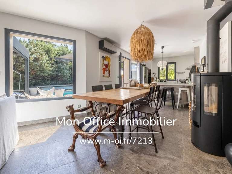 Maison Aix-en-Provence - 3 chambres - 130m²