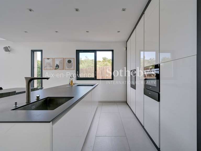 Maison Aix-en-Provence - 4 chambres - 170m²
