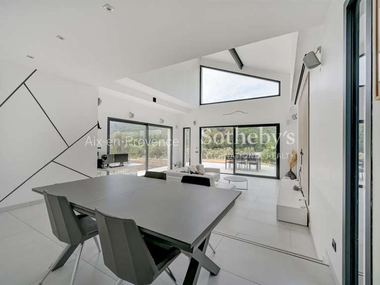 Maison Aix-en-Provence - 4 chambres - 170m²