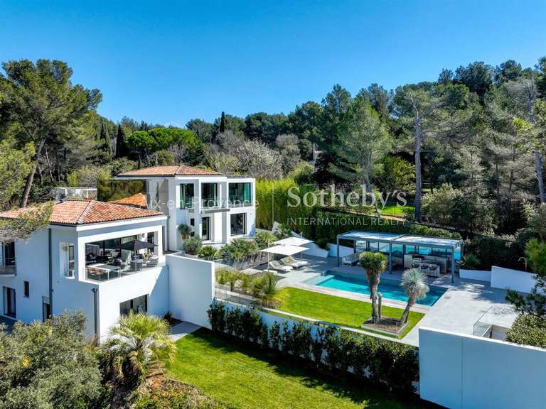 Maison Aix-en-Provence - 4 chambres - 300m²