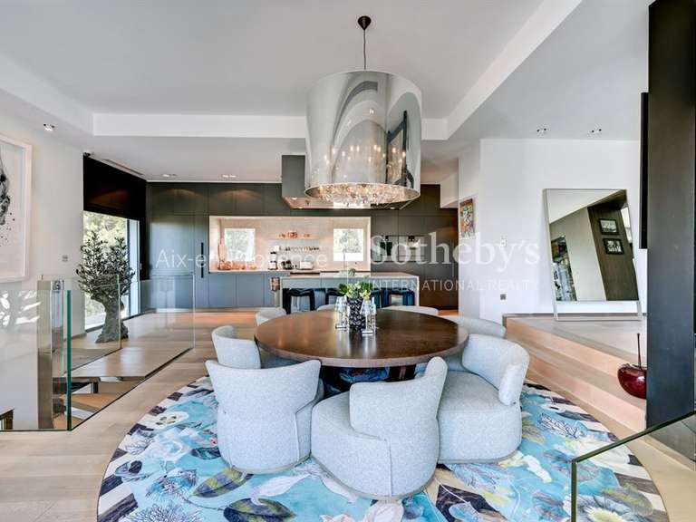 Maison Aix-en-Provence - 4 chambres - 300m²
