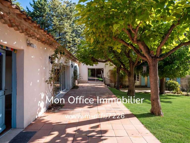 House Aix-en-Provence - 4 bedrooms - 196m²
