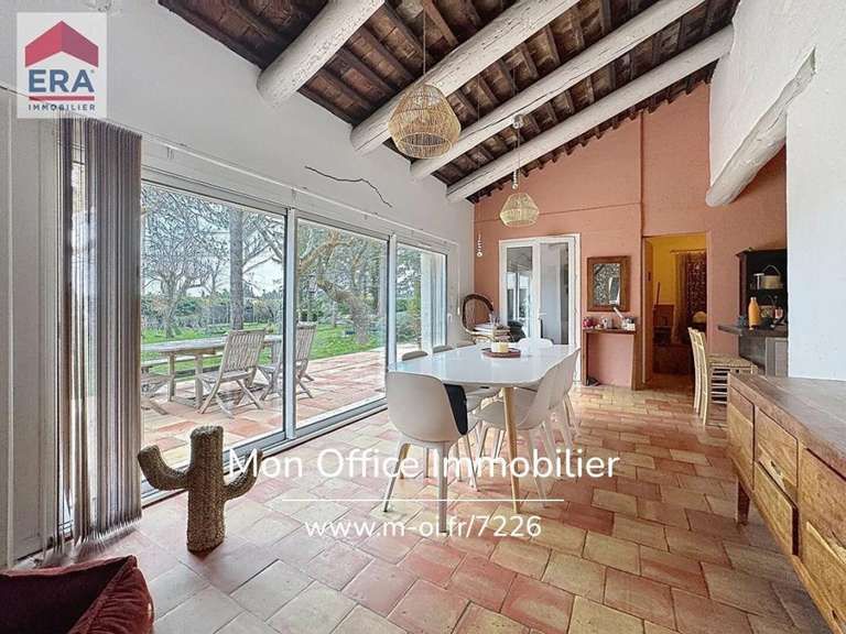 House Aix-en-Provence - 4 bedrooms - 196m²