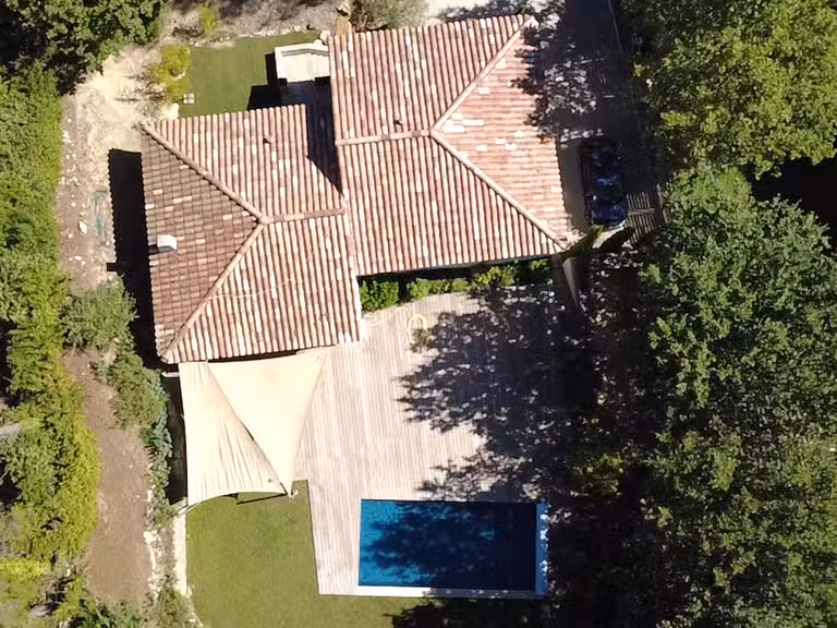 Maison Aix-en-Provence - 5 chambres - 180m²
