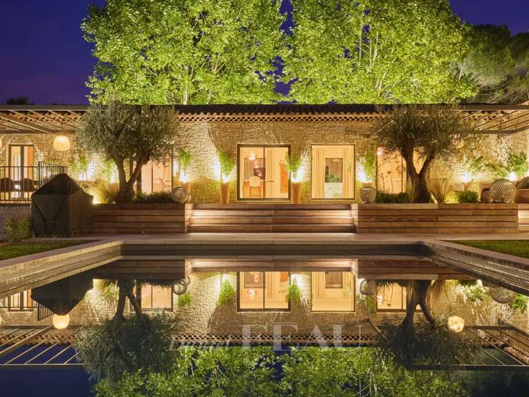Maison Aix-en-Provence - 5 chambres - 586m²