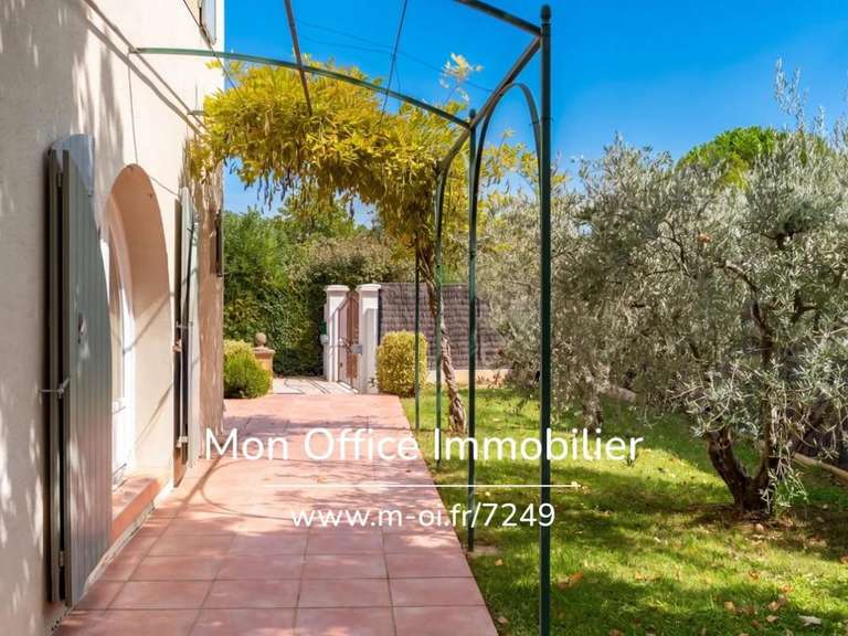 Maison Aix-en-Provence - 6 chambres - 250m²