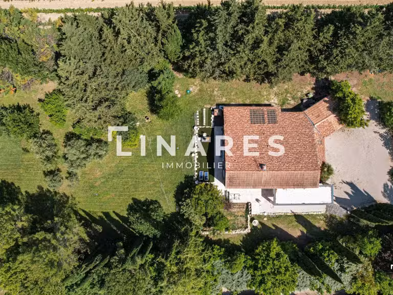 Maison Aix-en-Provence - 5 chambres - 215m²