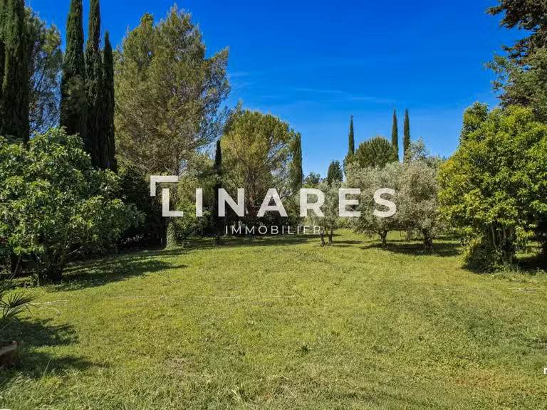Maison Aix-en-Provence - 5 chambres - 215m²