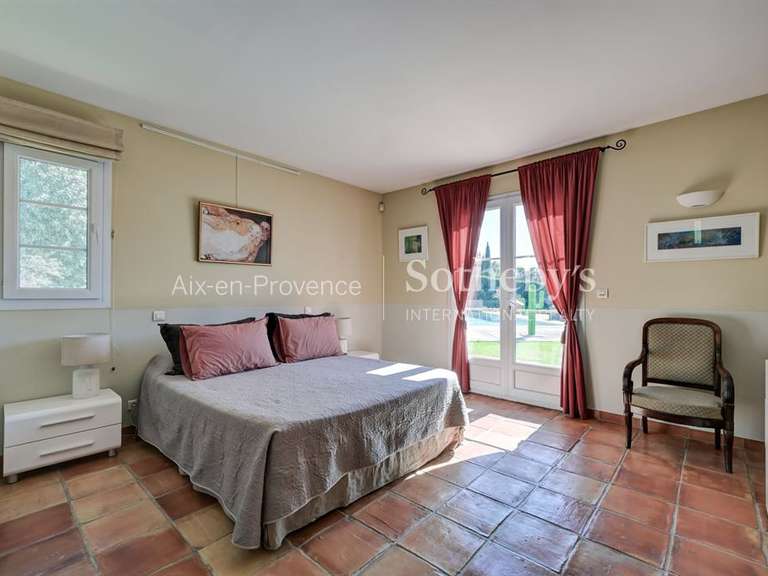 Maison Aix-en-Provence - 4 chambres - 240m²