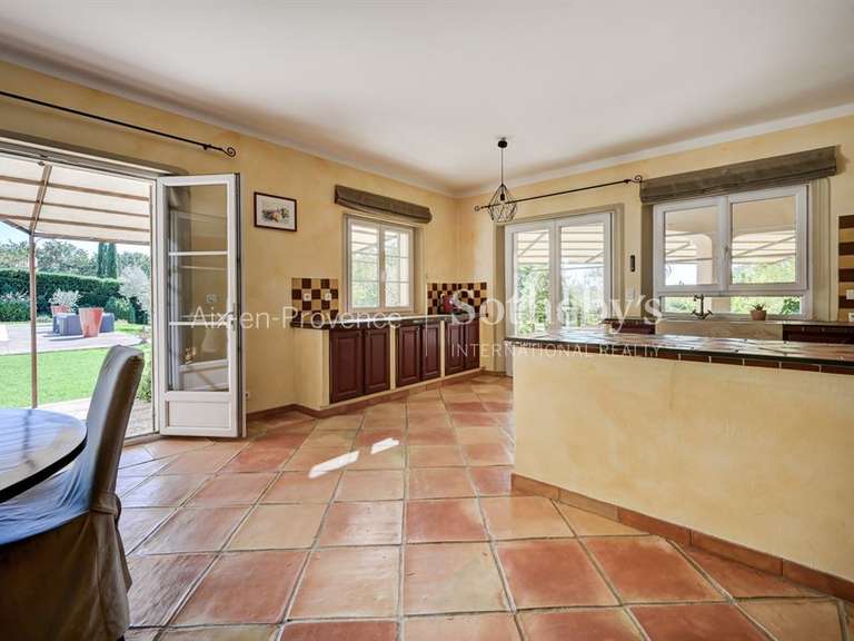 Maison Aix-en-Provence - 4 chambres - 240m²