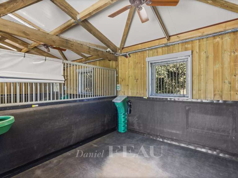 Maison Aix-en-Provence - 6 chambres - 914m²