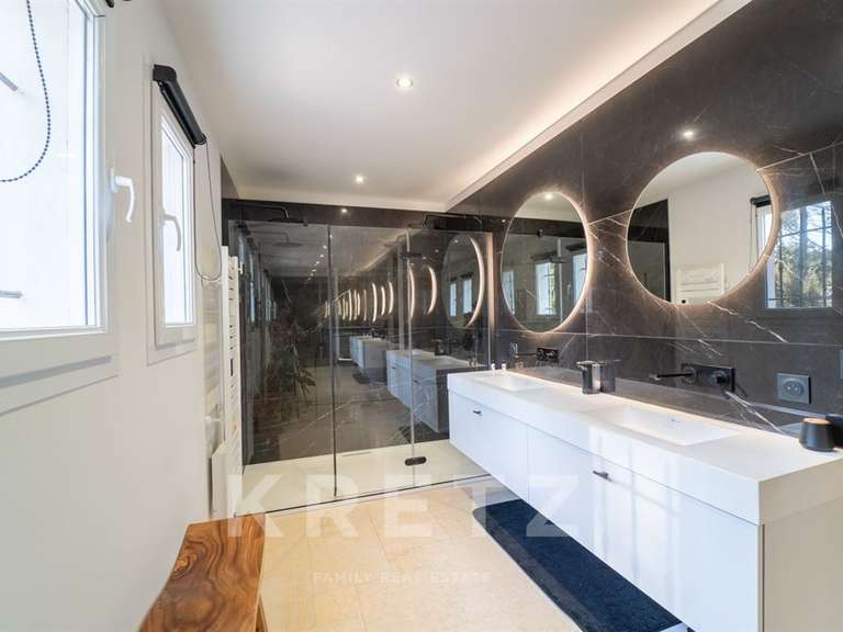 Maison Aix-en-Provence - 5 chambres - 254m²