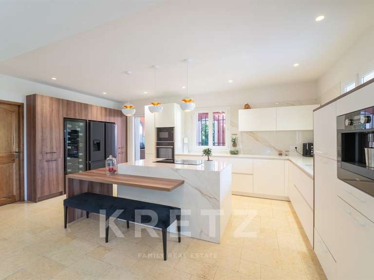 Maison Aix-en-Provence - 5 chambres - 254m²
