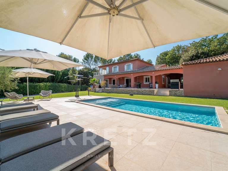 Maison Aix-en-Provence - 5 chambres - 254m²