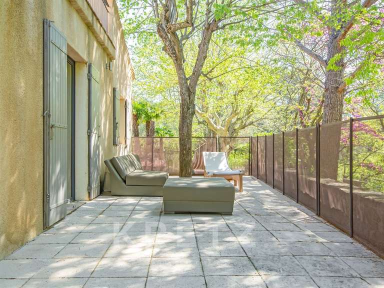 Maison Aix-en-Provence - 5 chambres - 300m²