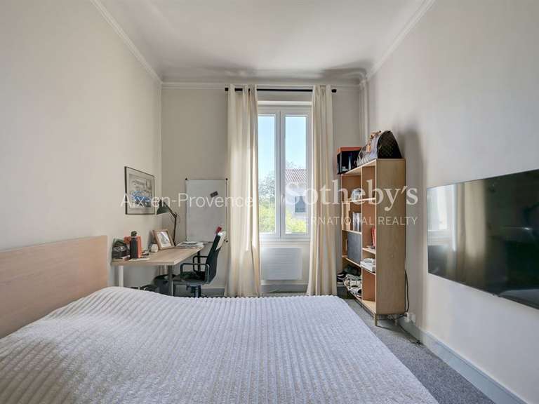 Maison Aix-en-Provence - 6 chambres - 270m²