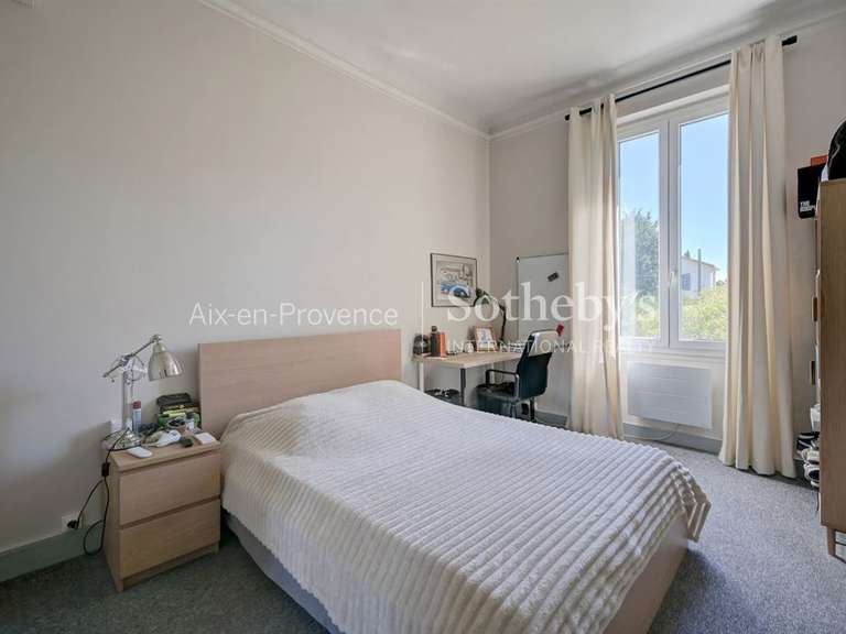 Maison Aix-en-Provence - 6 chambres - 270m²
