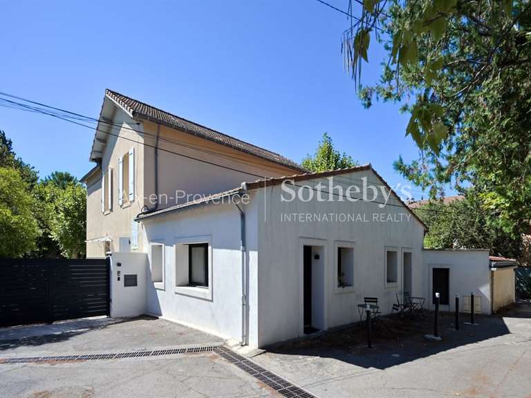 Maison Aix-en-Provence - 6 chambres - 270m²