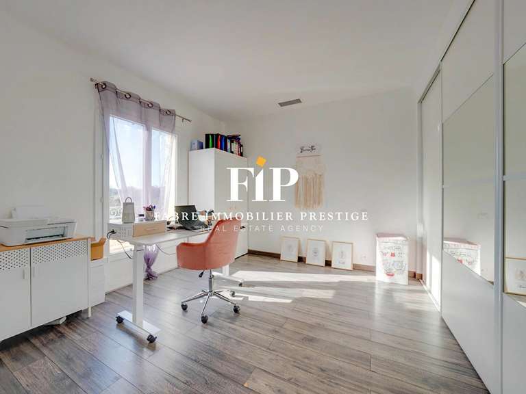 Maison Aix-en-Provence - 5 chambres - 200m²