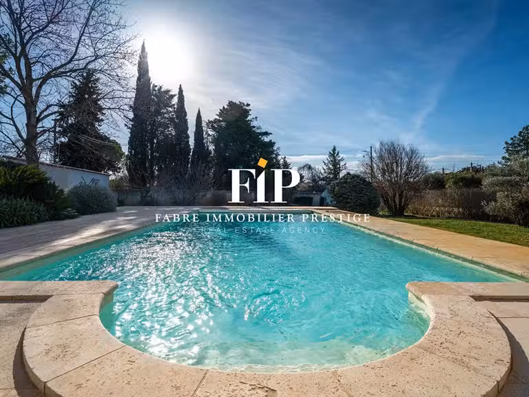 Maison Aix-en-Provence - 5 chambres - 200m²