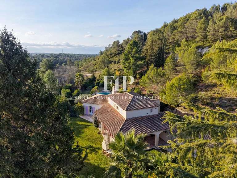 Maison Aix-en-Provence - 4 chambres - 230m²