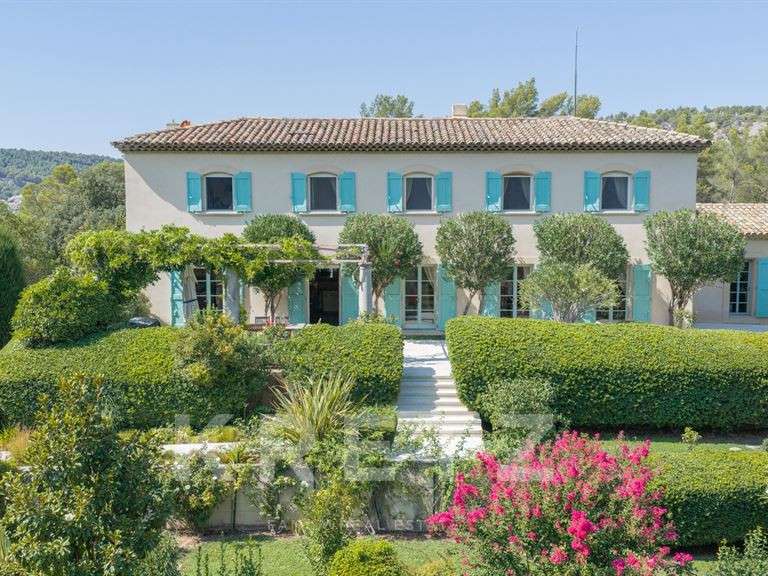 Maison Aix-en-Provence - 6 chambres - 385m²