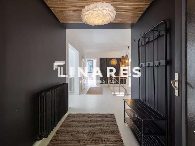 Maison Aix-en-Provence - 5 chambres - 248m²