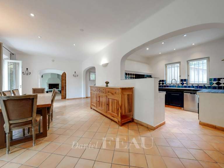 Maison Aix-en-Provence - 4 chambres - 234m²