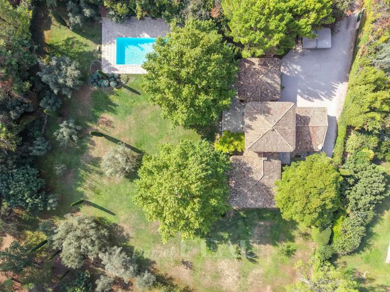 Maison Aix-en-Provence - 4 chambres - 234m²