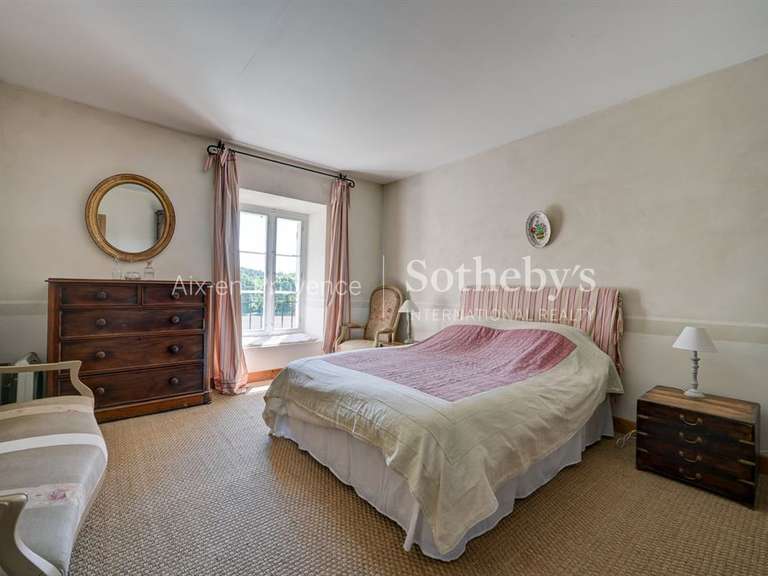 Moulin Aix-en-Provence - 7 chambres - 550m²