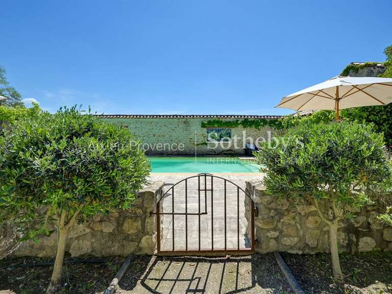 Moulin Aix-en-Provence - 7 chambres - 550m²