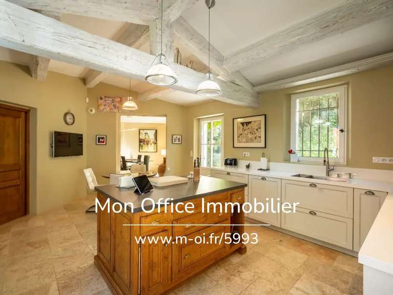 Propriété Aix-en-Provence - 5 chambres - 250m²