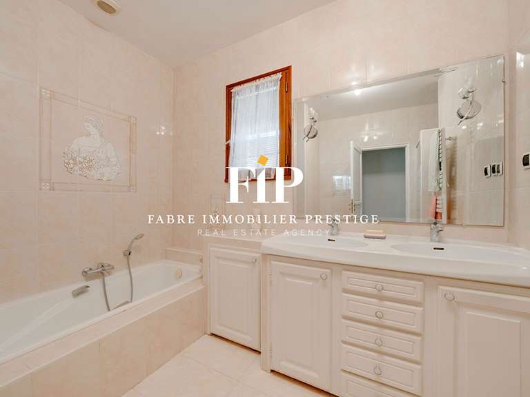Propriété Aix-en-Provence - 8 chambres - 205m²