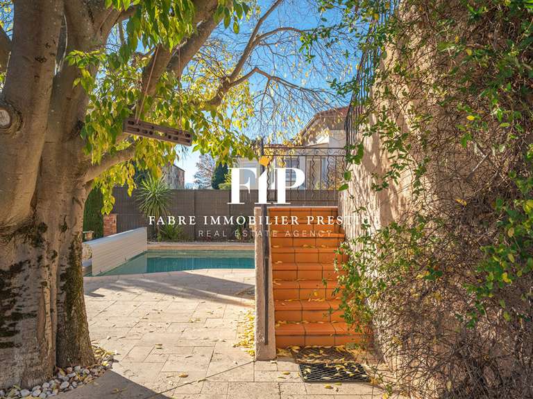 Propriété Aix-en-Provence - 8 chambres - 205m²